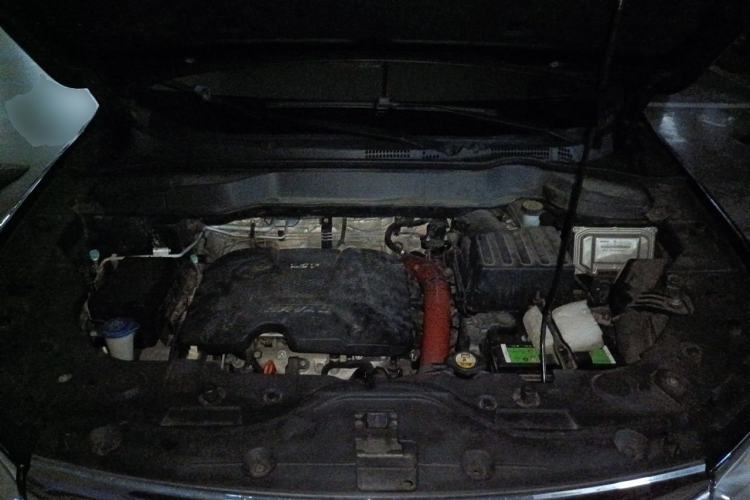 Used Haval H2 2014 1.5T Manual Two-Wheel Drive Prestige Edition Engine Bay