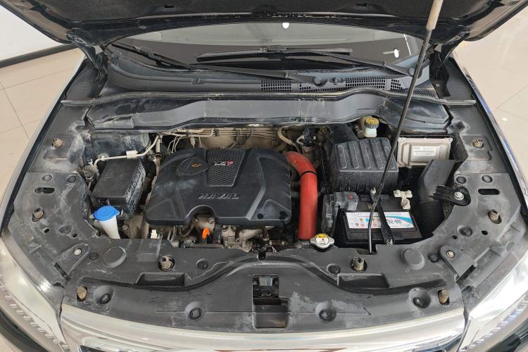Used Haval H2 2014 1.5T Manual Two-Wheel Drive Elite Edition Engine Bay