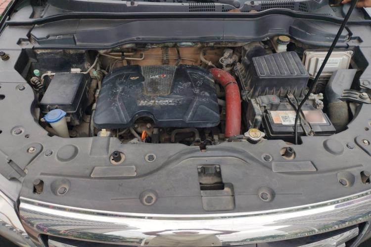 Used Haval H2 2014 1.5T Manual Two-Wheel Drive Elite Edition Engine Bay