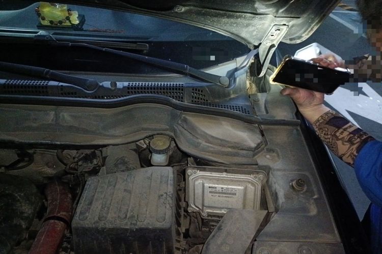 Used Haval H2 2014 1.5T Manual Two-Wheel Drive Elite Edition Engine Bay Left