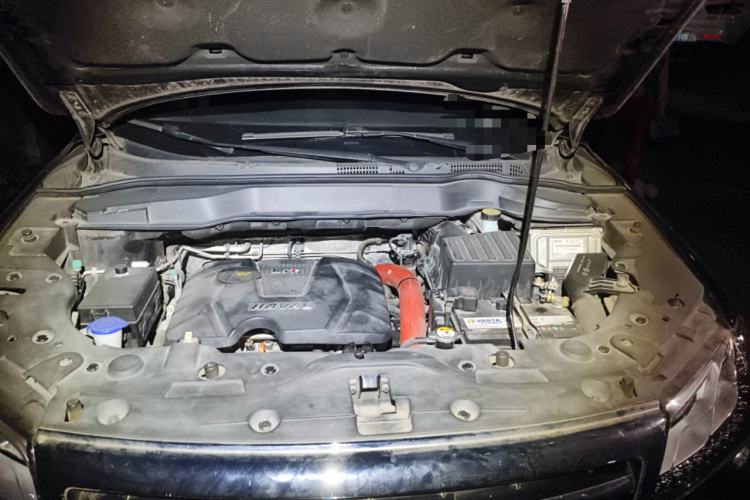 Used Haval H2 2014 1.5T Manual Two-Wheel Drive Elite Edition Engine Bay