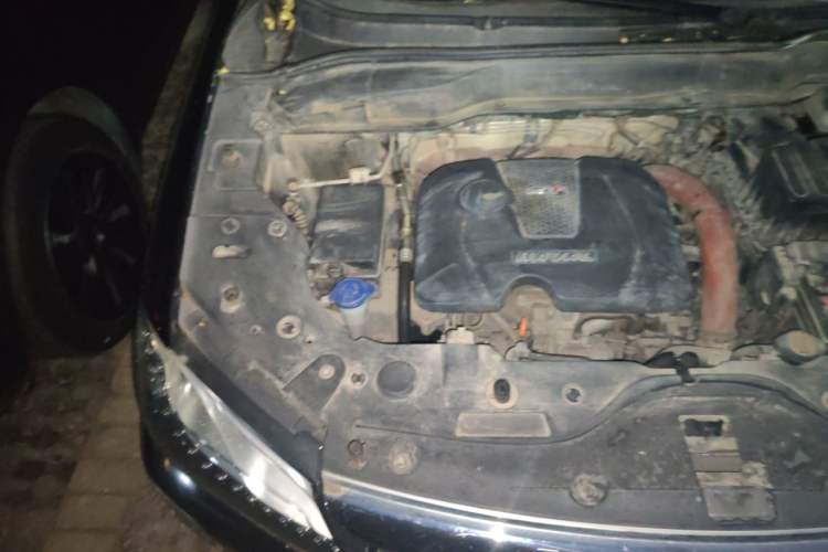 Used Haval H2 2014 1.5T Manual Two-Wheel Drive Elite Edition Engine Bay Right