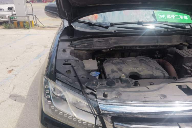 Used Haval H2 2014 1.5T Manual Two-Wheel Drive Elite Edition Engine Bay Right