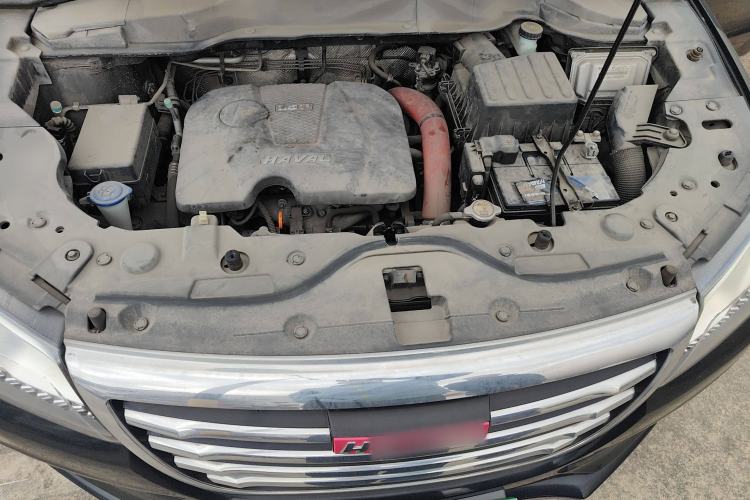 Used Haval H2 2014 1.5T Manual Two-Wheel Drive Elite Edition Engine Bay