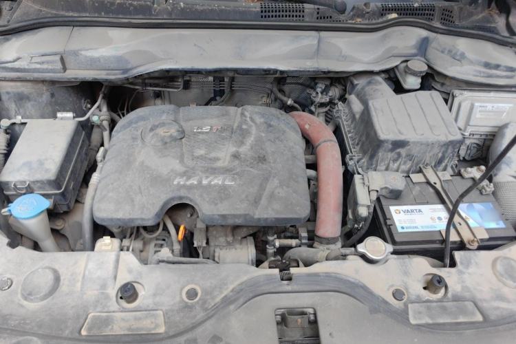 Used Haval H2 2014 1.5T Manual Two-Wheel Drive Elite Edition Engine Bay