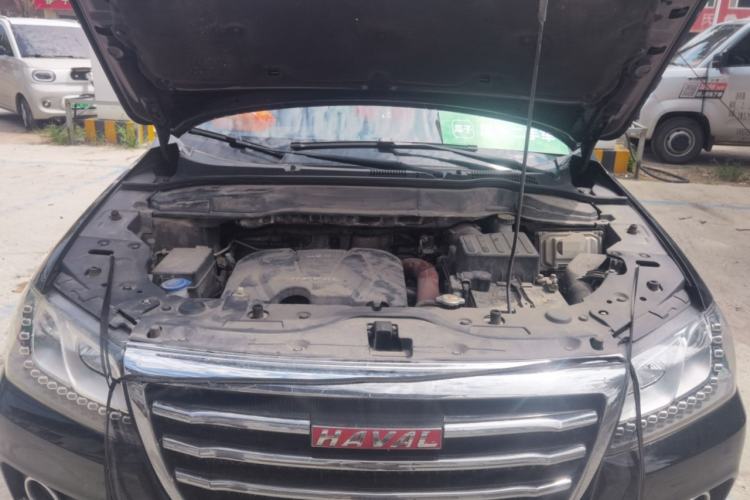 Used Haval H2 2014 1.5T Manual Two-Wheel Drive Elite Edition Engine Bay
