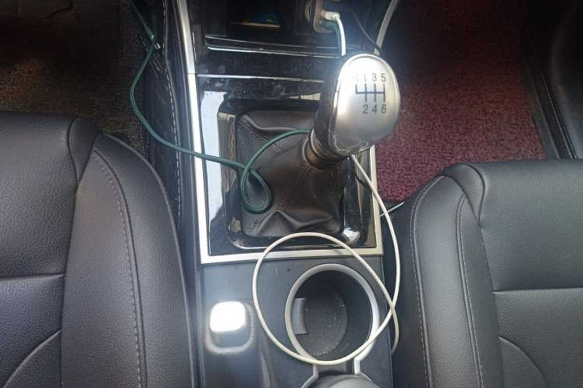 Used Haval H2 2014 1.5T Manual Two-Wheel Drive Elite Edition Gear Lever
