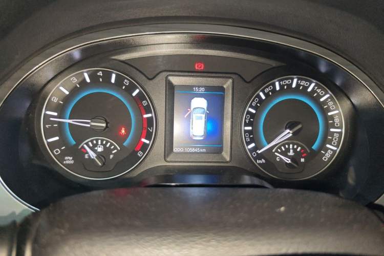 Used Haval H2 2014 1.5T Manual Two-Wheel Drive Elite Edition Instrument Cluster