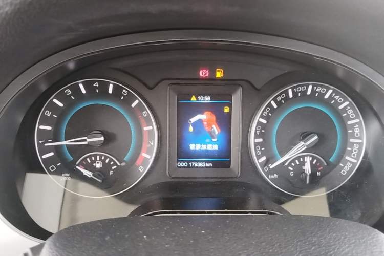 Used Haval H2 2014 1.5T Manual Two-Wheel Drive Elite Edition Instrument Cluster