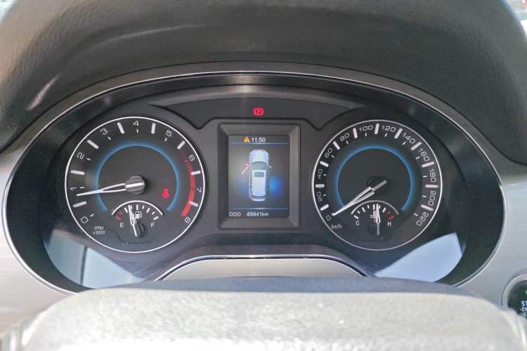 Used Haval H2 2014 1.5T Manual Two-Wheel Drive Prestige Edition Instrument Cluster