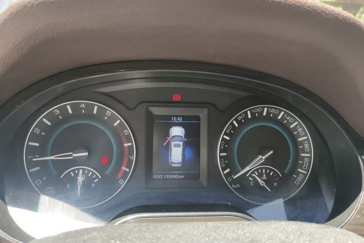Used Haval H2 2014 1.5T Manual Two-Wheel Drive Elite Edition Instrument Cluster