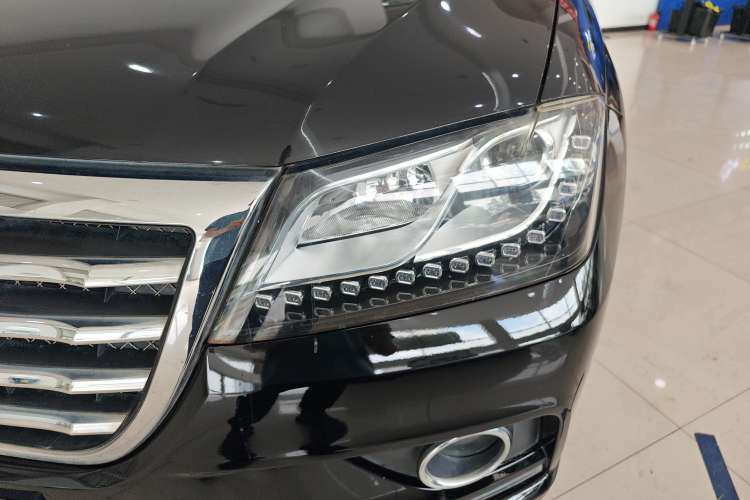 Used Haval H2 2014 1.5T Manual Two-Wheel Drive Elite Edition Left Front Headlight