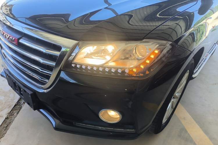 Used Haval H2 2014 1.5T Manual Two-Wheel Drive Elite Edition Left Front Headlight