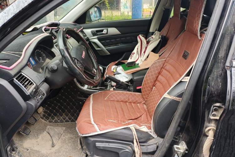 Used Haval H2 2014 1.5T Manual Two-Wheel Drive Elite Edition Left Front Seat