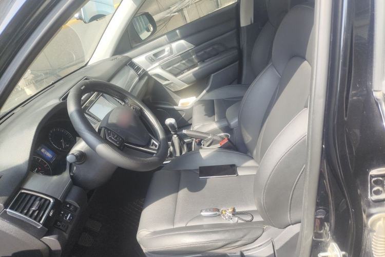 Used Haval H2 2014 1.5T Manual Two-Wheel Drive Elite Edition Left Front Seat