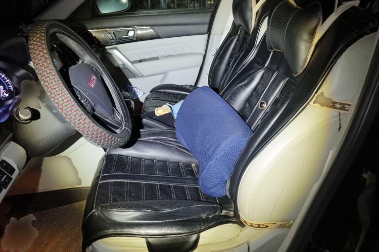 Used Haval H2 2014 1.5T Manual Two-Wheel Drive Elite Edition Left Front Seat