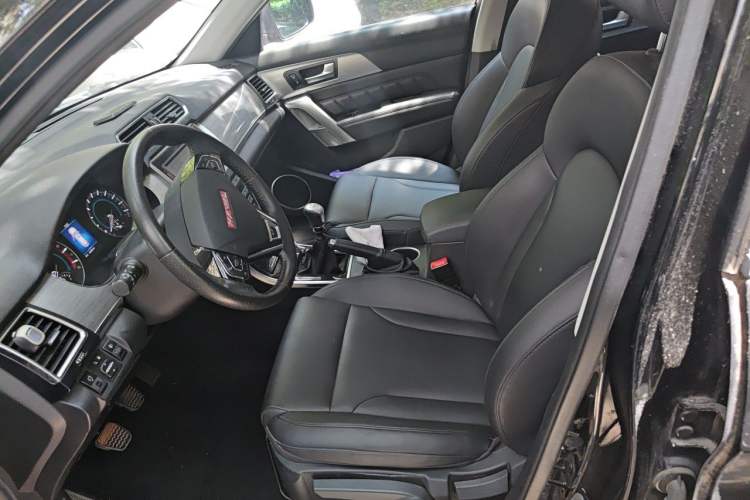 Used Haval H2 2014 1.5T Manual Two-Wheel Drive Elite Edition Left Front Seat