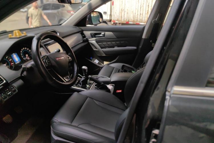 Used Haval H2 2014 1.5T Manual Two-Wheel Drive Elite Edition Left Front Seat