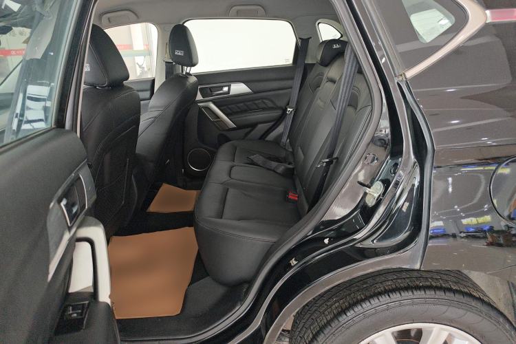 Used Haval H2 2014 1.5T Manual Two-Wheel Drive Elite Edition Left Rear Seat