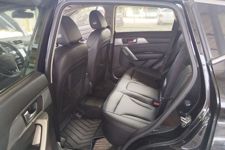 Used Haval H2 2014 1.5T Manual Two-Wheel Drive Elite Edition Left Rear Seat