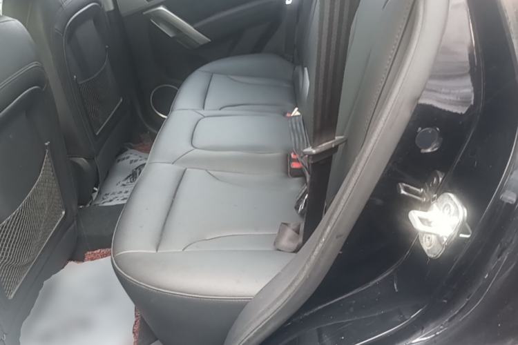 Used Haval H2 2014 1.5T Manual Two-Wheel Drive Elite Edition Left Rear Seat