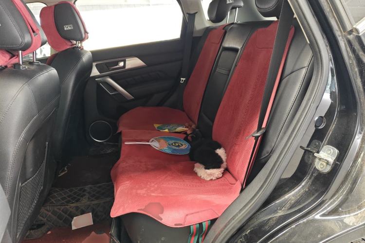 Used Haval H2 2014 1.5T Manual Two-Wheel Drive Elite Edition Left Rear Seat