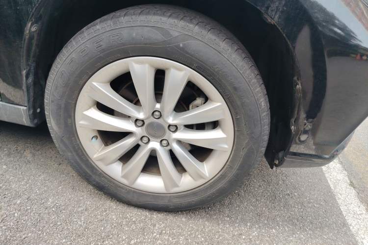Used Haval H2 2014 1.5T Manual Two-Wheel Drive Elite Edition Right Front Wheel Hub