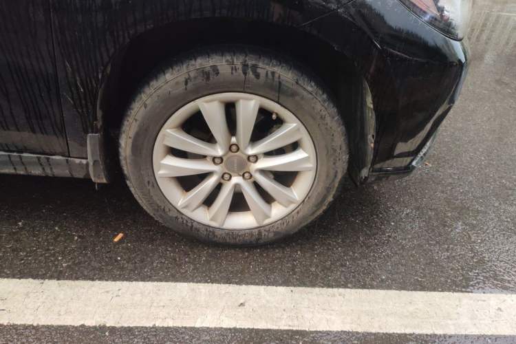 Used Haval H2 2014 1.5T Manual Two-Wheel Drive Elite Edition Right Front Wheel Hub