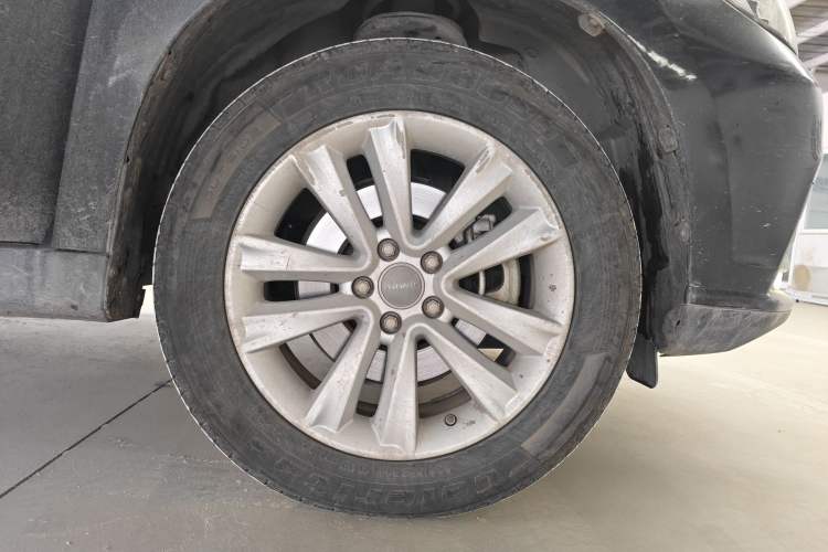 Used Haval H2 2014 1.5T Manual Two-Wheel Drive Elite Edition Right Front Wheel Hub