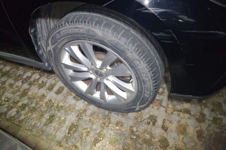 Used Haval H2 2014 1.5T Manual Two-Wheel Drive Elite Edition Right Front Wheel Hub