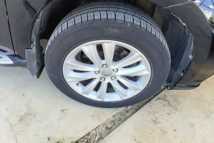 Used Haval H2 2014 1.5T Manual Two-Wheel Drive Elite Edition Right Rear Wheel Hub