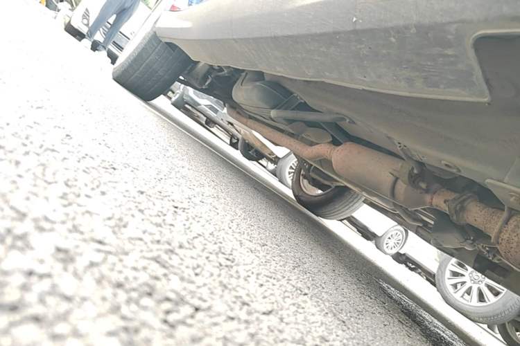 Used Haval H2 2014 1.5T Manual Two-Wheel Drive Elite Edition Right Side Sill