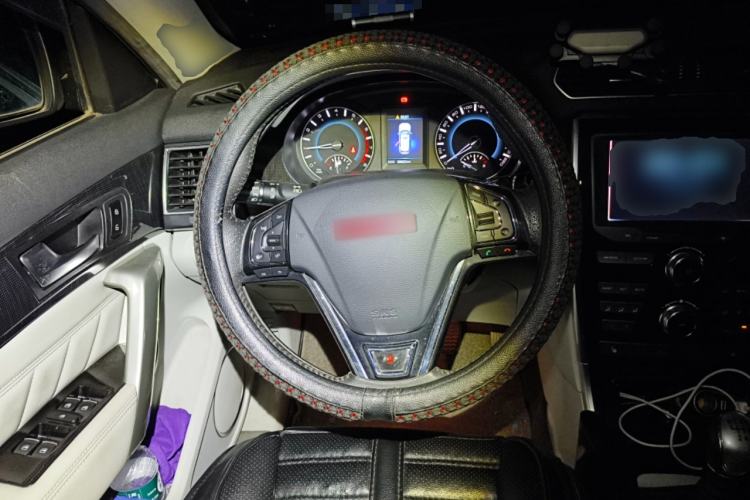 Used Haval H2 2014 1.5T Manual Two-Wheel Drive Elite Edition Steering Wheel