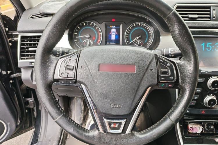 Used Haval H2 2014 1.5T Manual Two-Wheel Drive Elite Edition Steering Wheel