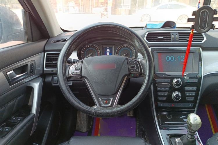 Used Haval H2 2014 1.5T Manual Two-Wheel Drive Elite Edition Steering Wheel