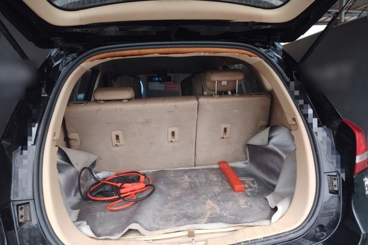 Used Haval H2 2014 1.5T Manual Two-Wheel Drive Elite Edition Trunk