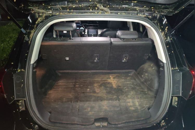 Used Haval H2 2014 1.5T Manual Two-Wheel Drive Elite Edition Trunk