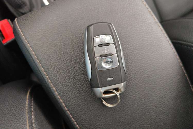 Used Haval H2 2014 1.5T Manual Two-Wheel Drive Elite Edition Vehicle Key