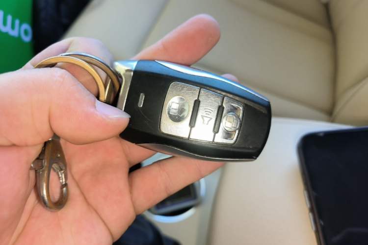 Used Haval H2 2014 1.5T Manual Two-Wheel Drive Elite Edition Vehicle Key