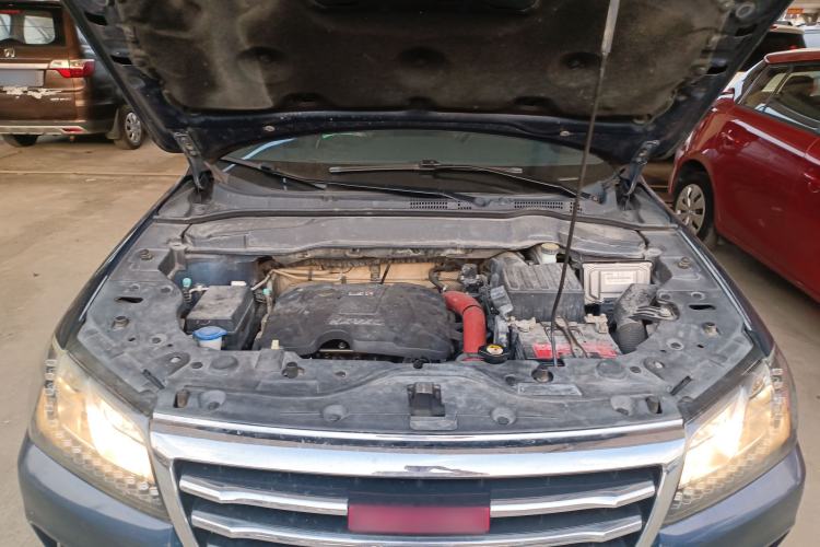 Used Haval H2 2014 1.5T Manual Two-Wheel Drive Elite Edition Engine Bay