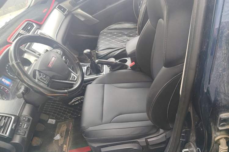 Used Haval H2 2014 1.5T Manual Two-Wheel Drive Elite Edition Left Front Seat