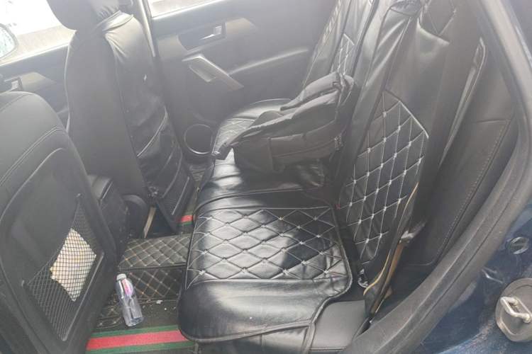 Used Haval H2 2014 1.5T Manual Two-Wheel Drive Elite Edition Left Rear Seat