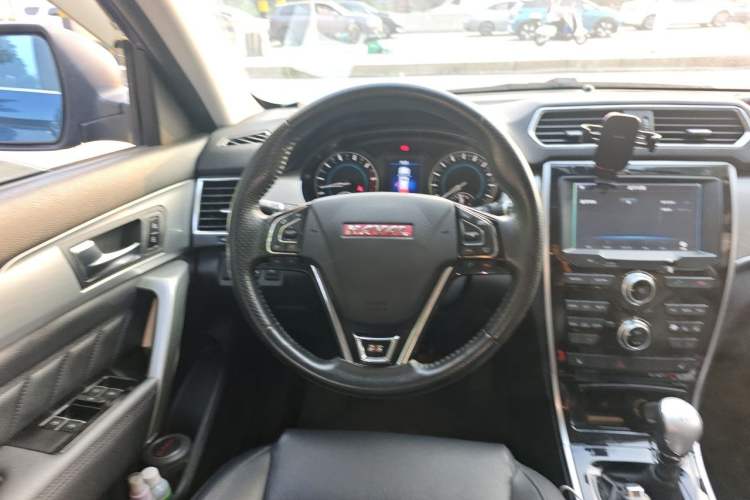 Used Haval H2 2014 1.5T Manual Two-Wheel Drive Prestige Edition Steering Wheel