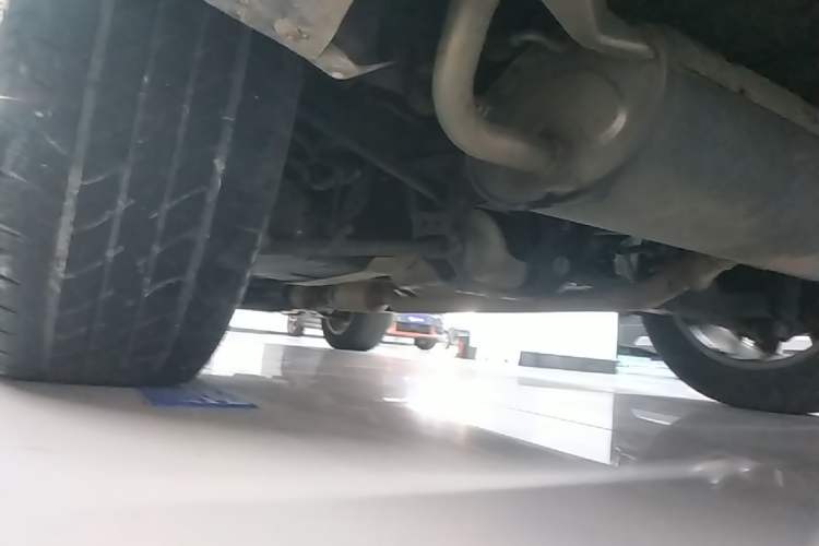 Used Haval H2 2014 1.5T Manual Two-Wheel Drive Elite Edition Chassis Rear Left