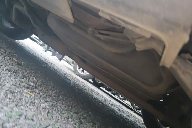 Used Haval H2 2014 1.5T Manual Two-Wheel Drive Elite Edition Chassis Rear Left