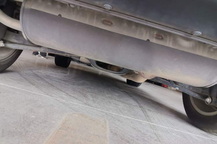 Used Haval H2 2014 1.5T Manual Two-Wheel Drive Elite Edition Chassis Rear