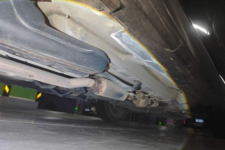Used Haval H2 2014 1.5T Manual Two-Wheel Drive Elite Edition Chassis Rear Right