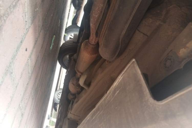 Used Haval H2 2014 1.5T Manual Two-Wheel Drive Elite Edition Chassis Rear Right