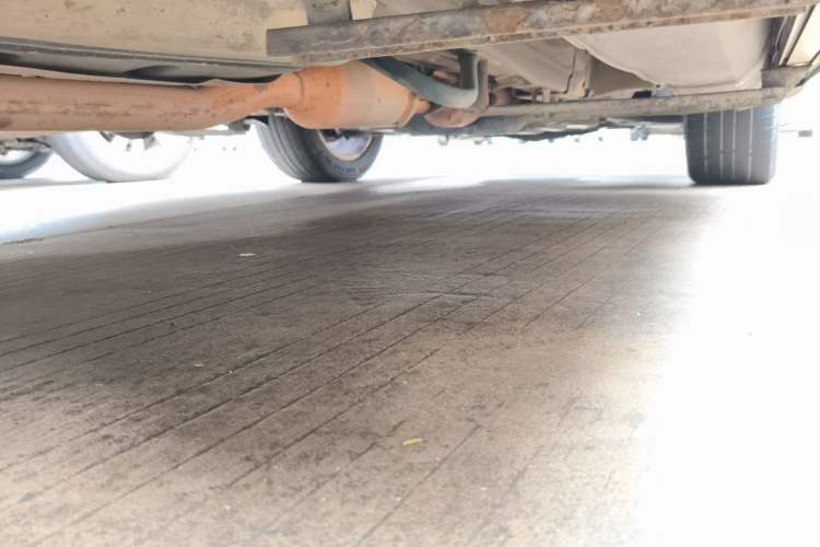 Used Haval H2 2014 1.5T Manual Two-Wheel Drive Elite Edition Chassis Rear Right