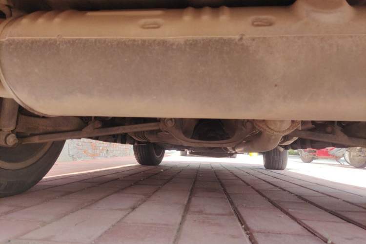 Used Haval H2 2014 1.5T Manual Two-Wheel Drive Elite Edition Chassis Rear